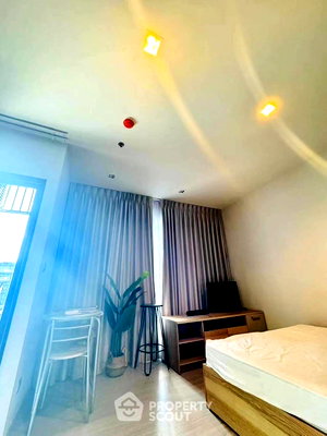 Condos for rent : 39th-Floor 1-BR At Life Asoke - Rama 9 Near MRT Phra Ram 9 (ID 3247509)