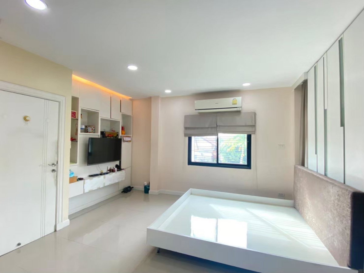 รูป ให้เช่าบ้าน หลังใหญ่ 5 ห้องนอน หลังริม เลี้ยงสัตว์ได้ - รูปที่ 12/20