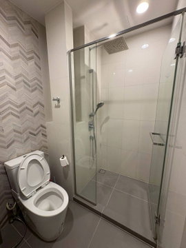 1Bed | 1Bath | BTS Thong Lo | 27sqm | THB 17,000/mo | Fl.8 — Oka Haus Sukhumvit 36 Bangkok
