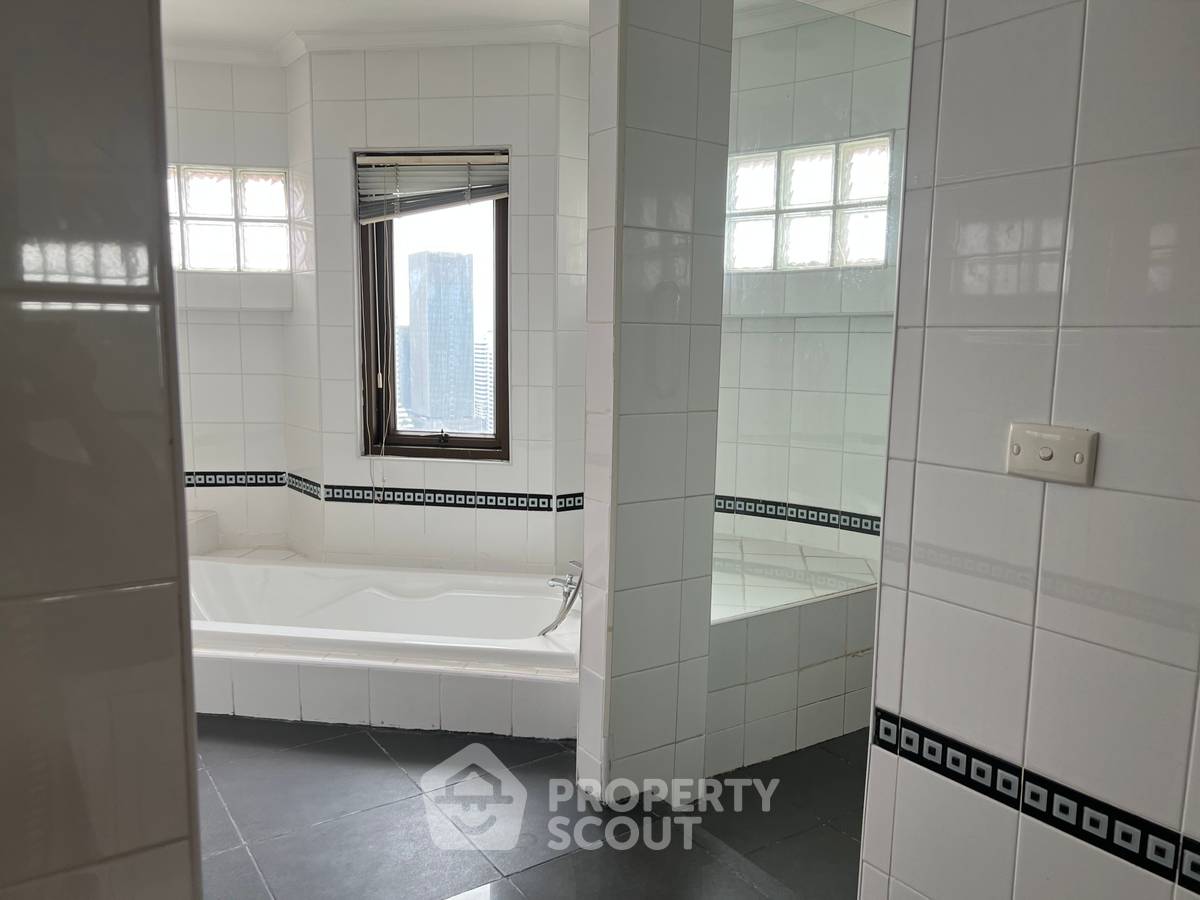 รูป คอนโด 3 ห้องนอน ราคาคุ้มค่า Kallista Mansion ใกล้ ARL Makkasan (ID 2402102) - รูปที่ 17/25