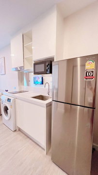 1 ห้องนอน | 1 ห้องน้ำ | BTS Udom Suk | 35 ตร.ม. | 18,000 บาท/เดือน | ชั้น 5 — The Sky Sukhumvit กรุงเทพฯ
