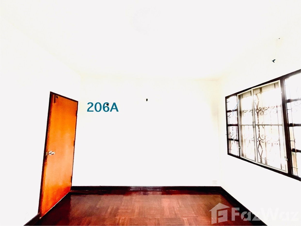 รูป บ้านเดี่ยวให้เช่า 4 ห้องนอน ใน วังทองหลาง, กรุงเทพมหานคร 5570140 - รูปที่ 16/16