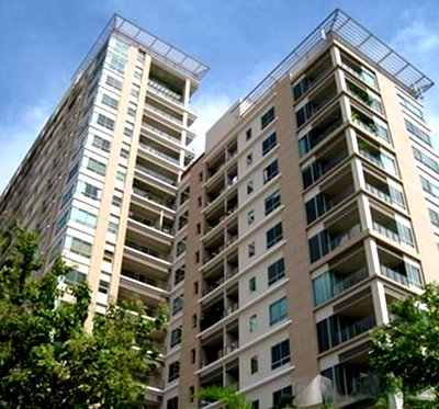 Condos for rent : 1Bed | 2Bath | MRT Khlong Toei | 63sqm | THB 30,000/mo | Fl.7 — The Lofts Yennakart Bangkok