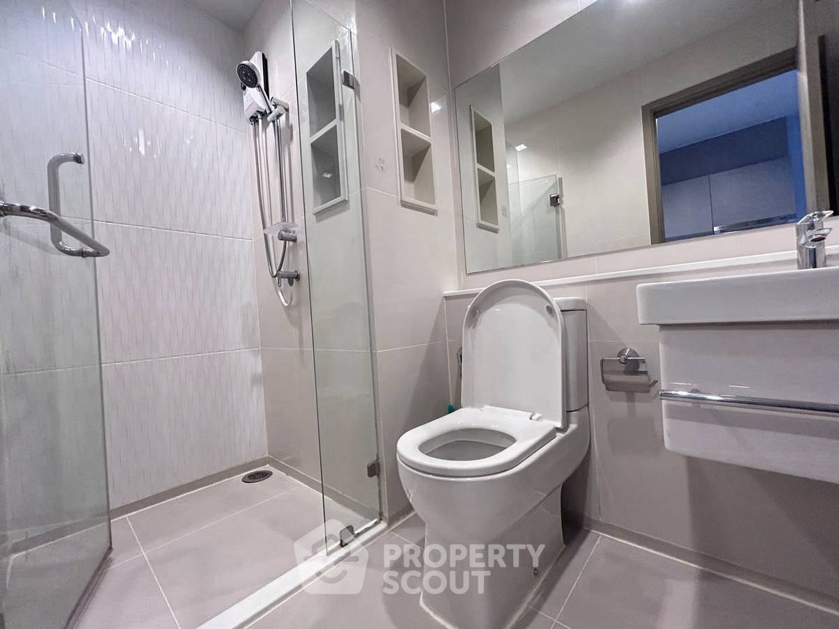 รูป ห้อง 1 ห้องนอน ชั้น 35 Life Asoke - Rama 9 ใกล้ MRT พระราม 9 เพียง 300 เมตร (ID 3262222) - รูปที่ 2/9