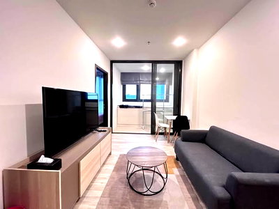 คอนโดให้เช่า : 1 ห้องนอน | 1 ห้องน้ำ | MRT Huai Khwang | 35 ตร.ม. | 23,000 บาท/เดือน | ชั้น 12 — XT Huai Khwang กรุงเทพฯ