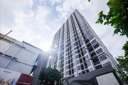 1 ห้องนอน | 1 ห้องน้ำ | MRT Huai Khwang | 27 ตร.ม. | 23,000 บาท/เดือน | ชั้น 6 — Soho Bangkok Ratchada กรุงเทพฯ