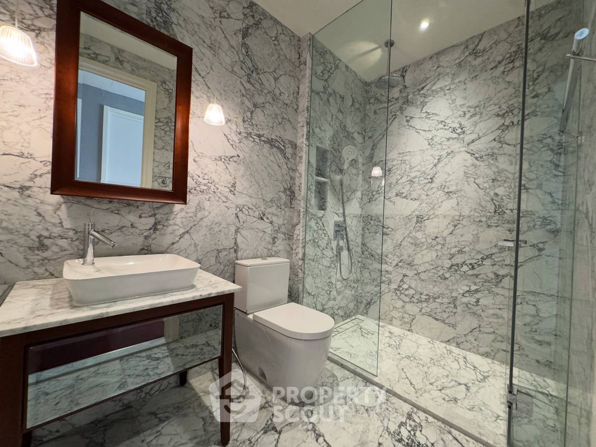 picture Spacious 2-BR 98 Sqm At Khun By Yoo Near BTS Thong Lor (ID 3263404) - 12/12