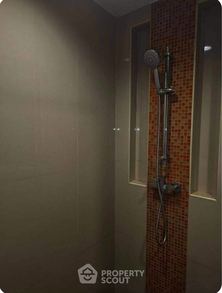 picture Studio Condo at New Nordic Atrium close to Phratamnak (ID 3260453) - 9/13