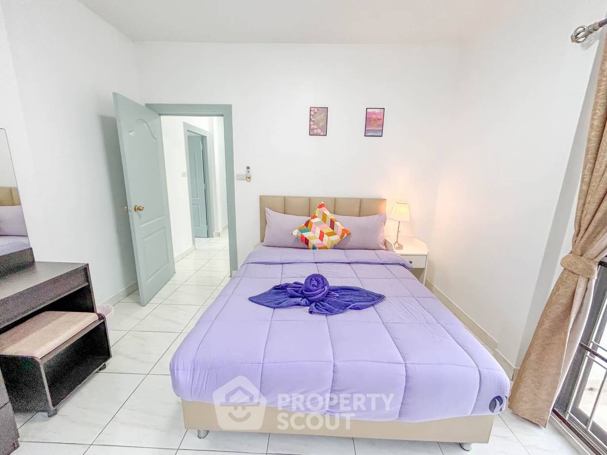 รูป วิลล่า 4 ห้องนอน 360 ตร.ม. ทำเลพัทยาตะวันออก (ID 3263517) - รูปที่ 8/35