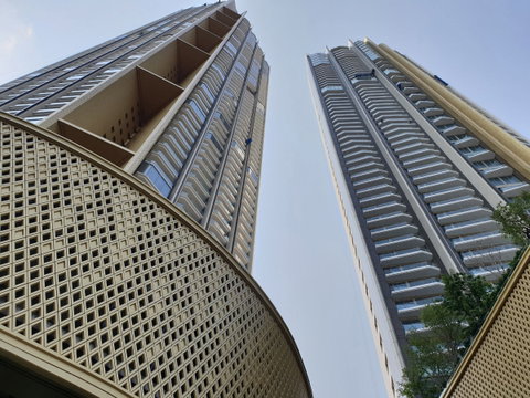1Bed | 1Bath | BTS Charoen Nakhon | 61sqm | THB 60,000/mo | Fl.22 — Magnolias Waterfront Residences Bangkok