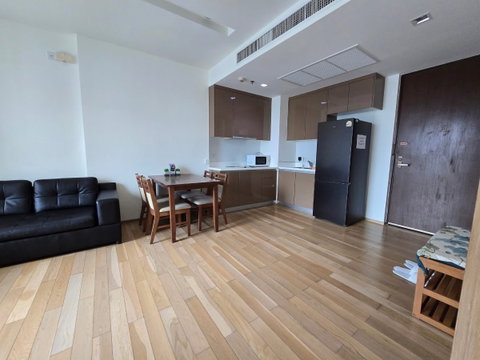 1 ห้องนอน | 1 ห้องน้ำ | BTS Thong Lo | 50 ตร.ม. | 33,000 บาท/เดือน | ชั้น 26 — Siri At Sukhumvit กรุงเทพฯ