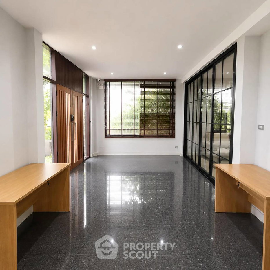 picture Spacious 6-BR House 350 Sqm In Tha Raeng, Bang Khen (ID 3253640) - 13/42
