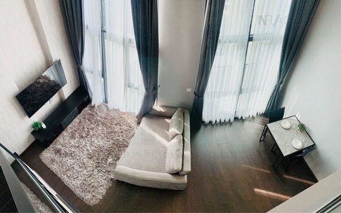 ให้เช่าคอนโด ซี เอกมัย อาคาร 1 ชั้น 40 Duplex ขนาด 41 ตรม ใกล้ ตลาดสดเอกมัย