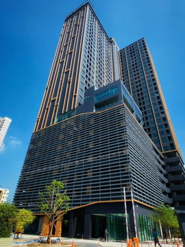 1 ห้องนอน | 1 ห้องน้ำ | BTS Ha Yaek Lat Phrao | 30 ตร.ม. | 13,500 บาท/เดือน | ชั้น 32 — Terra Residence กรุงเทพฯ