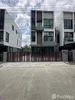 listing thumbnail image 6