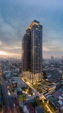 1Bed | 1Bath | BTS Saphan Taksin | 44sqm | THB 32,000/mo | Fl.10 — Rhythm Charoenkrung Pavillion Bangkok