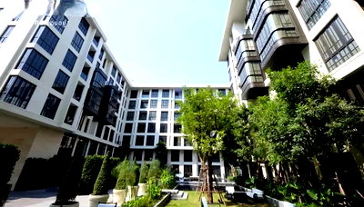 คอนโดให้เช่า : 1 ห้องนอน | 1 ห้องน้ำ | BTS Ekkamai | 32 ตร.ม. | 32,000 บาท/เดือน | ชั้น 7 — The Reserve Sukhumvit 61 กรุงเทพฯ