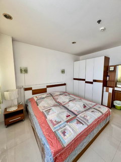 Condo for sale in Sriracha. Beautiful room, high floor, sea view, move in Ready.