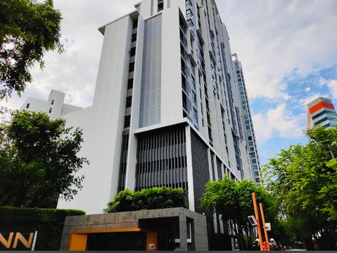 2Bed | 2Bath | MRT Sutthisan | 70sqm | THB 38,000/mo | Fl.27 — Quinn Condo Bangkok