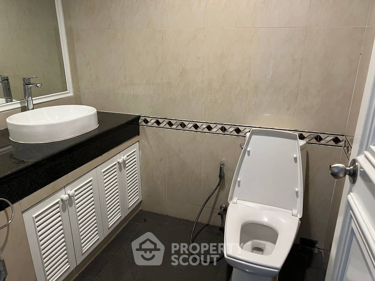 รูป คอนโด 3 ห้องนอน ราคาคุ้มค่า Kallista Mansion ใกล้ ARL Makkasan (ID 2402102) - รูปที่ 21/25