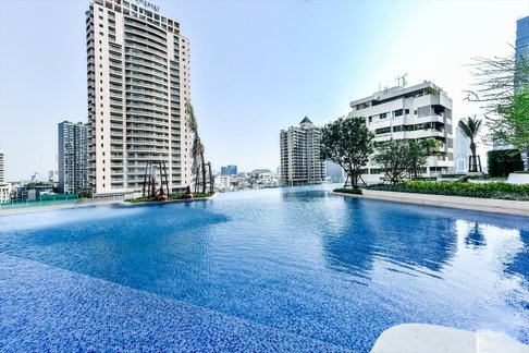 1Bed | 1Bath | MRT Si Lom | 55sqm | THB 56,000/mo | Fl.14 — Supalai Icon Sathorn Bangkok