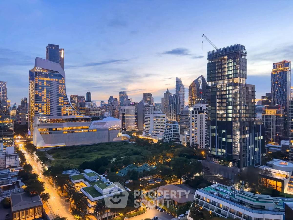 picture 30th-Floor 2-BR Life One Wireless Near BTS Phloen Chit (ID 3262283) - 4/17