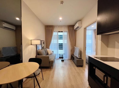 1Bed | 1Bath | MRT Phra Ram 9 | 26sqm | THB 20,000/mo | Fl.9 — Nue District R9 Bangkok