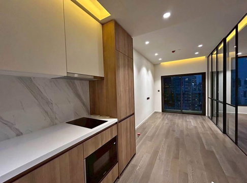 1 ห้องนอน | 1 ห้องน้ำ | BTS Ekkamai | 44 ตร.ม. | 47,000 บาท/เดือน | ชั้น 26 — Muniq Sukhumvit 23 กรุงเทพฯ