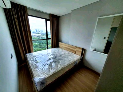 คอนโดให้เช่า : 2 ห้องนอน | 1 ห้องน้ำ | MRT Phetchaburi | 41 ตร.ม. | 22,000 บาท/เดือน | ชั้น 21 — Lumpini Suite Phetchaburi - Makkasan กรุงเทพฯ