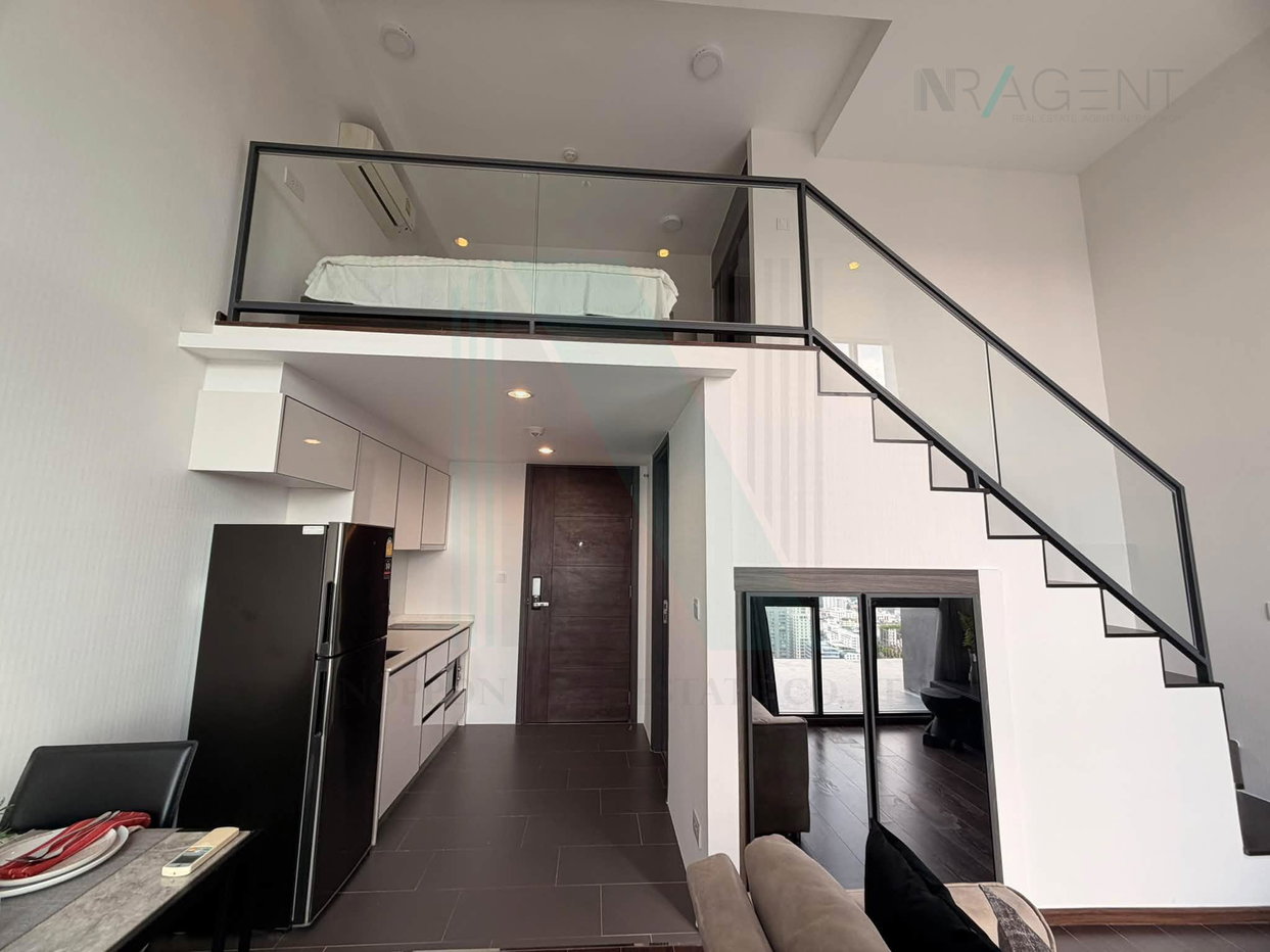 picture 🔺 For Sell Condo C EKKAMAI Building 1, Floor 40,Duplex, Room size 41 sqm - 1/8