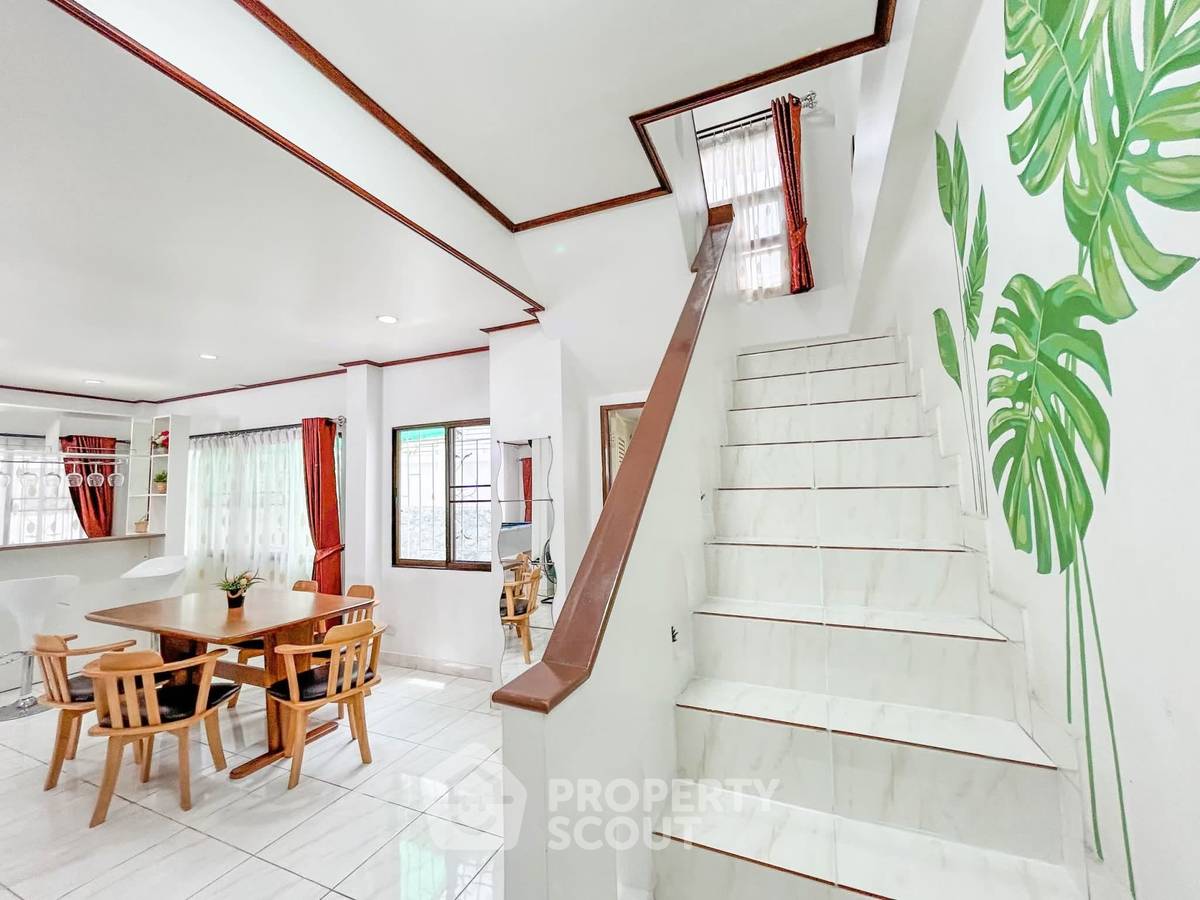 รูป วิลล่า 4 ห้องนอน 360 ตร.ม. ทำเลพัทยาตะวันออก (ID 3263517) - รูปที่ 31/35