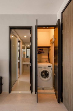 1 ห้องนอน | 1 ห้องน้ำ | BTS Phra Khanong | 45 ตร.ม. | 30,000 บาท/เดือน | ชั้น 33 — Rhythm Sukhumvit 44/1 กรุงเทพฯ