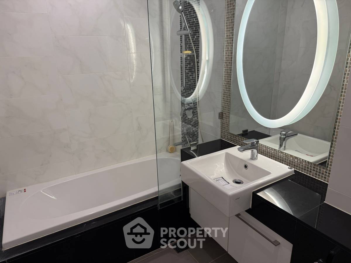 รูป คอนโด 3 ห้องนอน ชั้น 30 Supalai Oriental Sukhumvit 39 ใกล้ MRT เพชรบุรี (ID 3068893) - รูปที่ 19/19