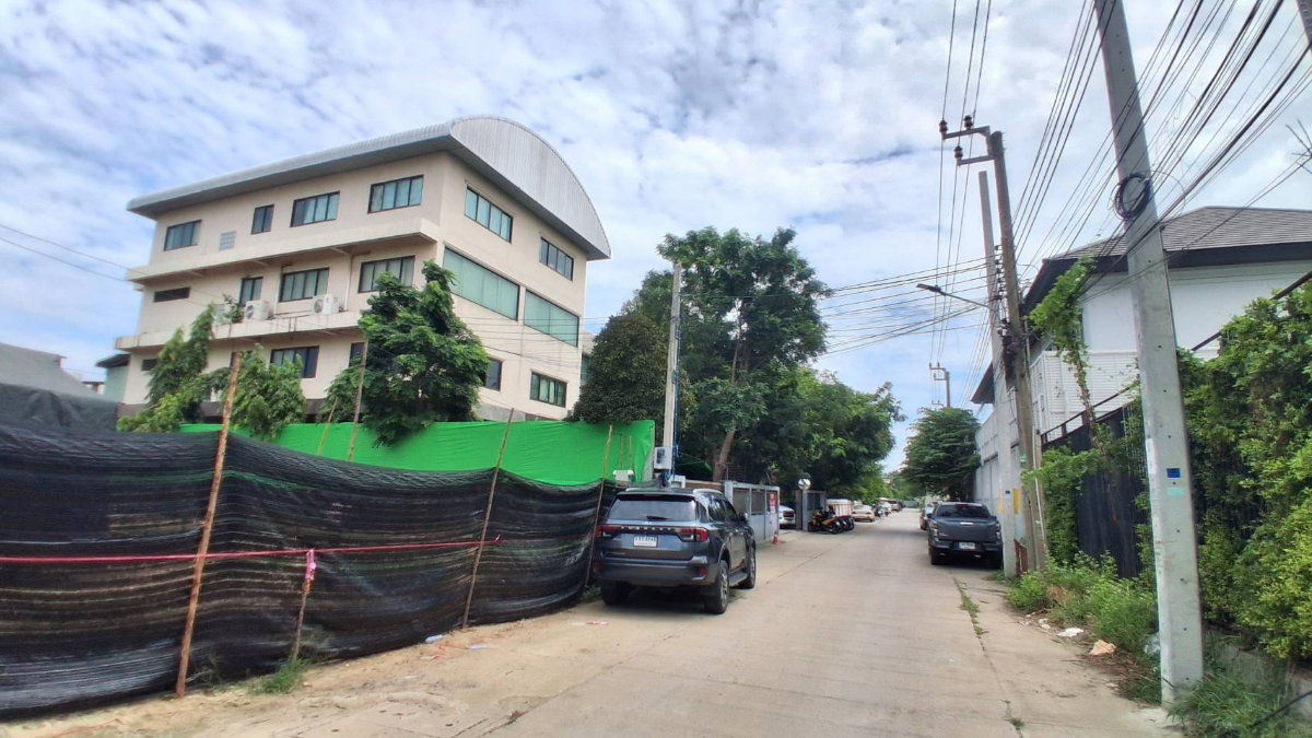 รูป โรงงาน โกดัง ออฟฟิศ 4 ชั้น แบริ่ง ซ.31 เจ้าของขายเอง 25 ล้าน - รูปที่ 2/11