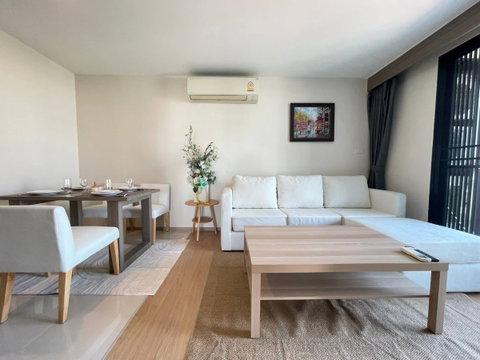 1 ห้องนอน | 1 ห้องน้ำ | MRT Sukhumvit | 33 ตร.ม. | 28,000 บาท/เดือน | ชั้น 7 — Edge Sukhumvit 23 กรุงเทพฯ