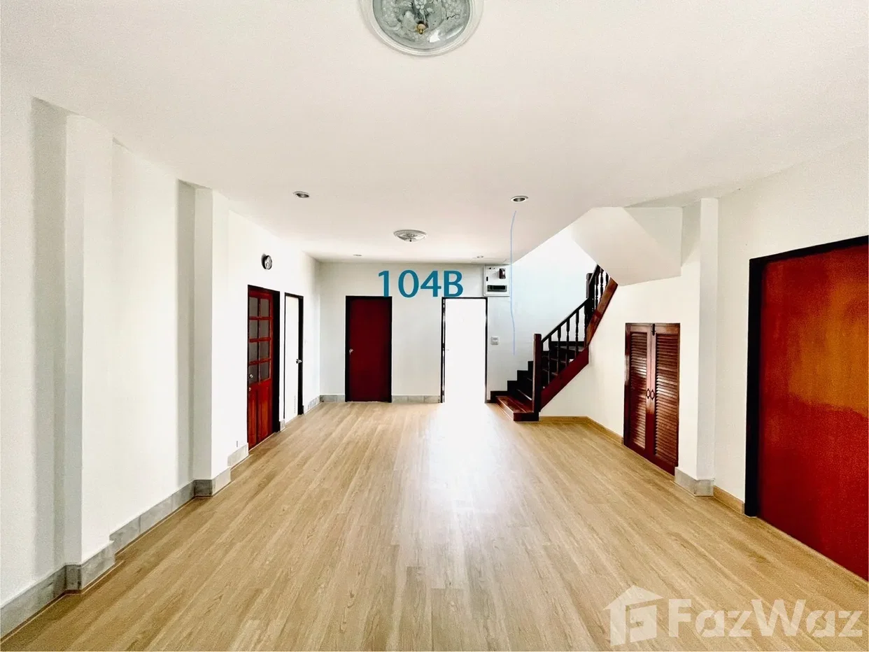 รูป บ้านเดี่ยวให้เช่า 4 ห้องนอน ใน วังทองหลาง, กรุงเทพมหานคร 5570140 - รูปที่ 5/16