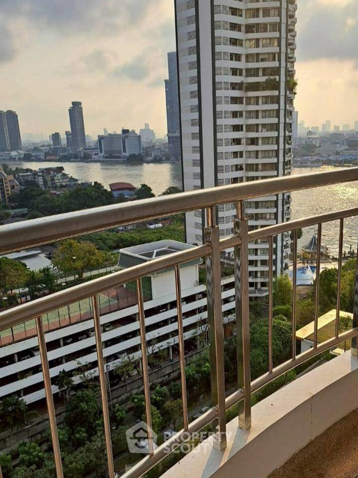 รูป คอนโด สตูดิโอ ที่ ศุภาลัย ริเวอร์ รีสอร์ท เจริญนคร ใน สำเหร่ (ID 3262250) - รูปที่ 8/12