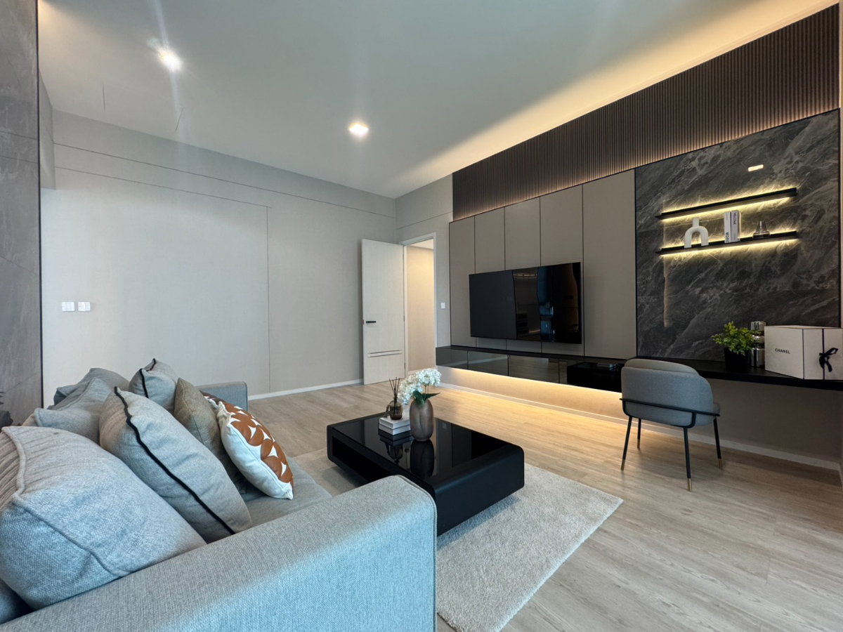 รูป P0922/บ้านหรูหลังริม Vive กรุงเทพกรีฑา | พื้นที่ใช้สอย 421 ตร.ม. ค่าเช่า 250,000 บาท/เดือน - รูปที่ 35/42