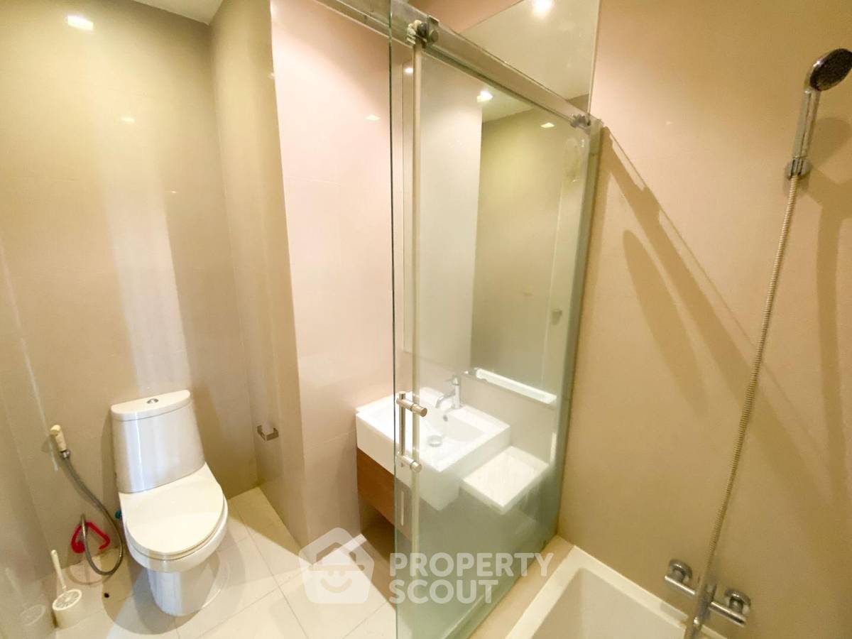 รูป คอนโด 2-ห้องนอน ที่ โนเบิล รีวิล เอกมัย ใกล้ BTS เอกมัย (ID 3260901) - รูปที่ 8/10