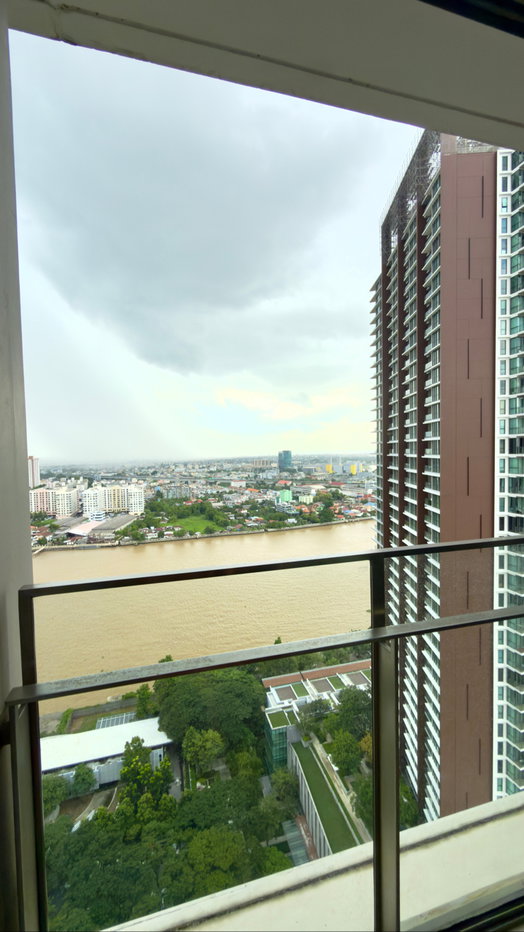 picture **Condo for rent at 333 Riverside, river view.** - 16/26
