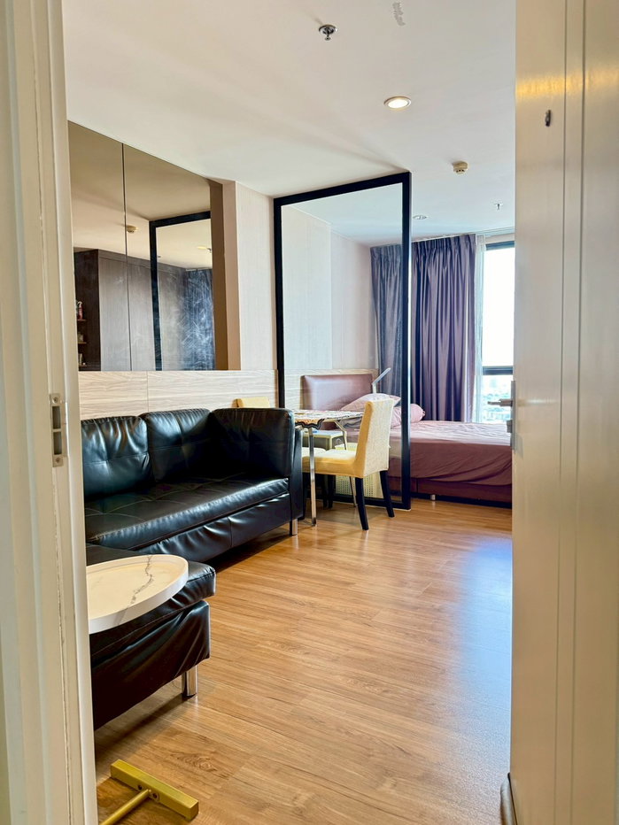 picture Condo for sale The Tree Interchange MRT Bang Po - 1/12
