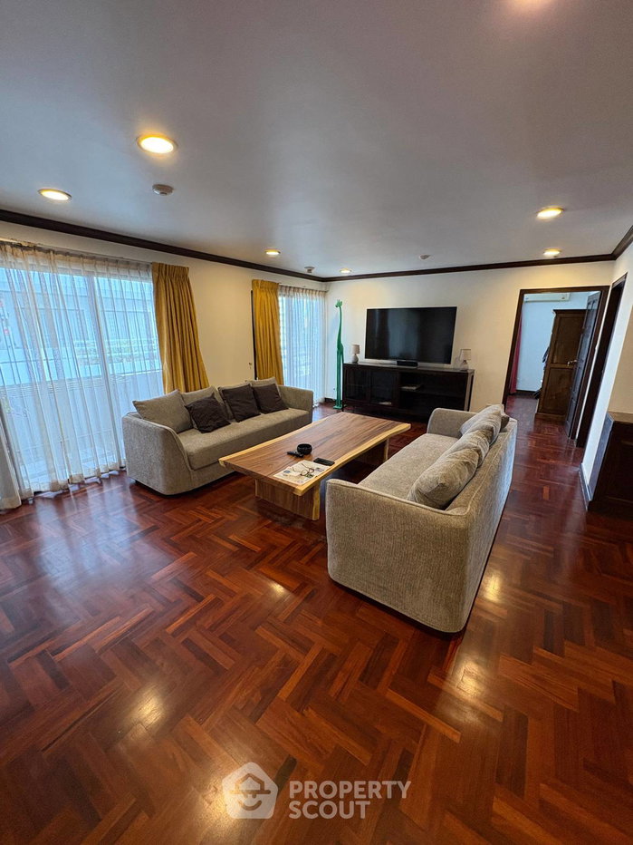 picture 2-BR 143 Sqm At Richmond Palace Condominium Near BTS Phrom Phong (ID 1150073) - 3/14