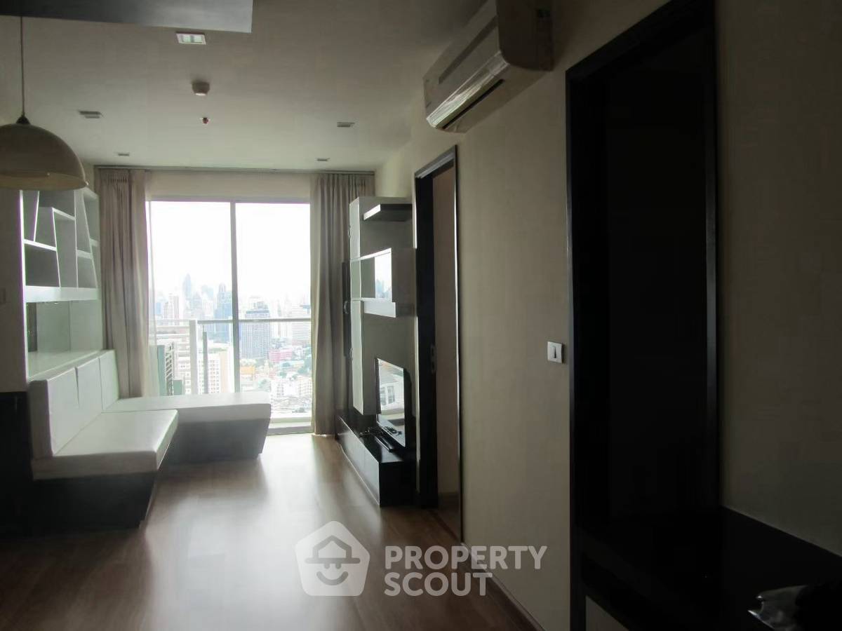 รูป คอนโด 2-ห้องนอน ที่ สกาย วอล์ค เรสซิเดนซ์ ใกล้ BTS พระโขนง (ID 2214893) - รูปที่ 1/5