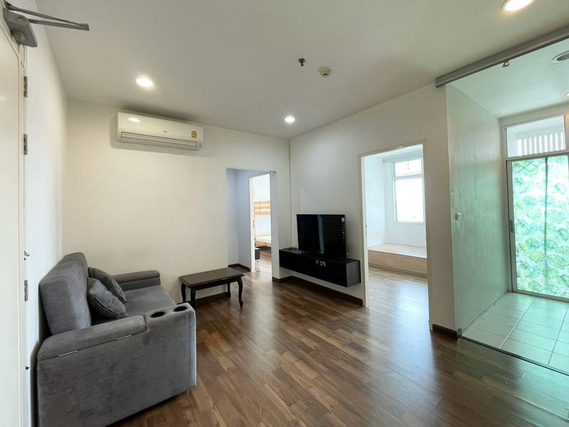 รูป ขายคอนโด Chewathai Ratchaprarop | ชั้น 15 | 53 ตร.ม. | 2 ห้องนอน | วิวเมือง - รูปที่ 2/16