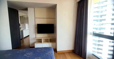 Condos for rent : 1Bed | 1Bath | BTS Phrom Phong | 38sqm | THB 27,000/mo | Fl.12 — The Lumpini 24 Bangkok
