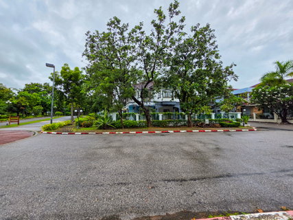 รูปภาพ House for rent, Land and House Park Khon Kaen, corner house, not next to anyone, lake view.
