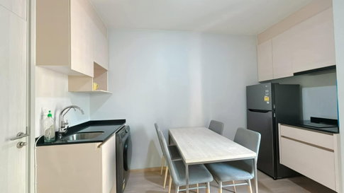 2Bed | 2Bath | MRT Huai Khwang | 51sqm | THB 30,000/mo | Fl.31 — Noble Revolve Ratchada Bangkok