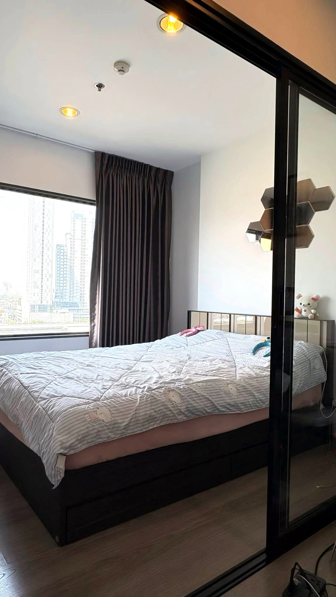 🏷️P-137309 | Aspire Sathorn-Taksin Copper Zone Great Value Unit! Near BTS Wutthakat 11,000 THB | Line ID: @easycondoplus | 099-229-6397