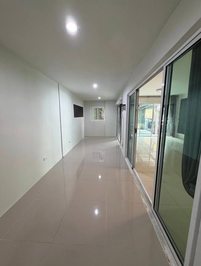 รูป P0911/[ขายด่วน!] บ้านแฝดทำเลเมือง โกลเด้น นีโอ สาทร-กัลปพฤกษ์ (Golden Neo Sathorn - Kalapapruek) - รูปที่ 27/34
