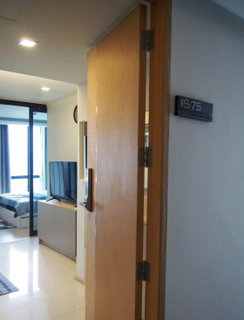 รูปภาพ 1Bed | 1Bath | BTS Phloen Chit | 35sqm | THB 20,000/mo | Fl.5 — Socio Ruamrudee Bangkok
